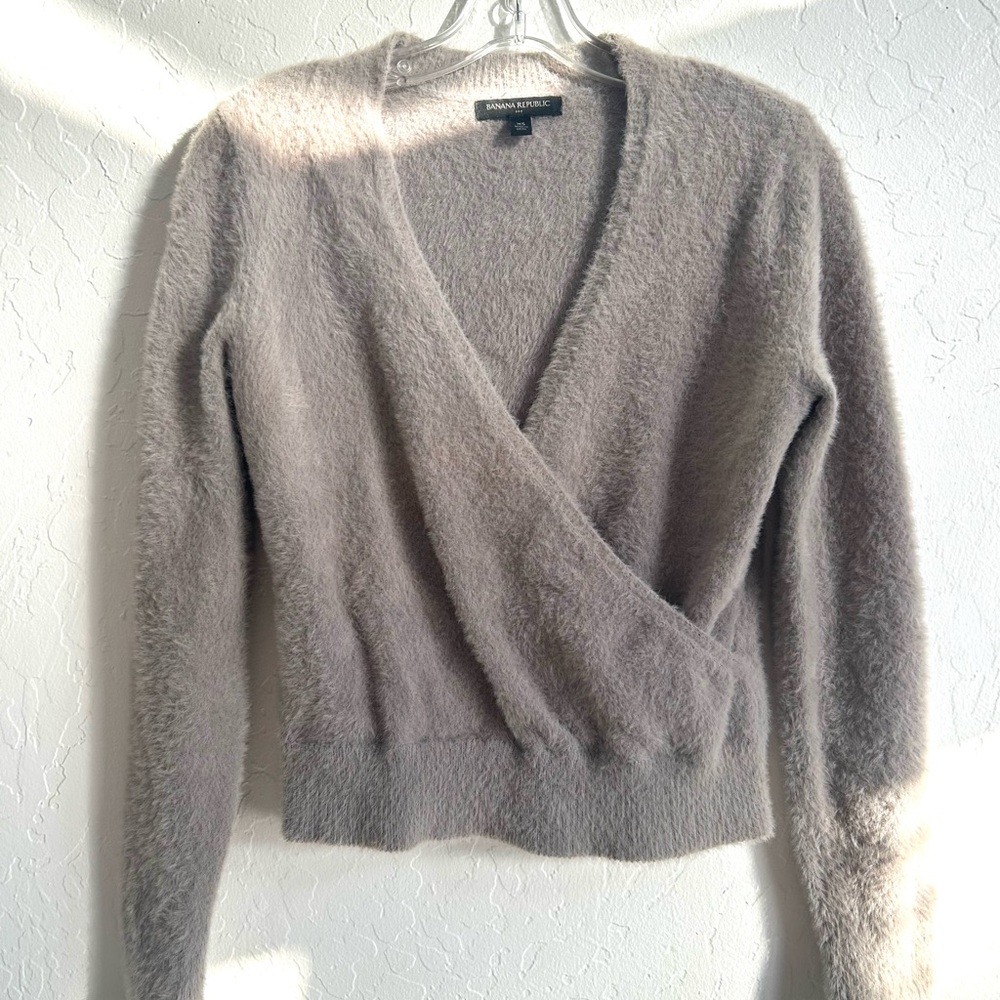 Banana Republic Grey V-Neck Eyelash Wrap Sweater